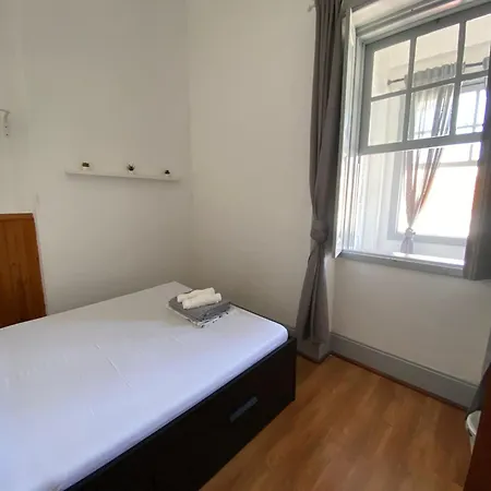 בית הארחה Rota Ria Local אבאירו