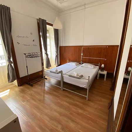 Konukevi Rota Ria Local *